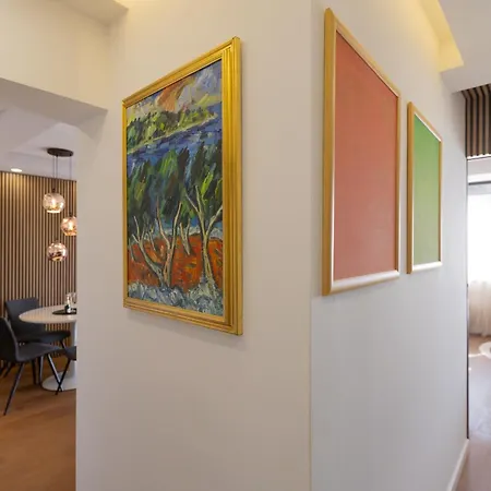 V Luxury Apartamento Split