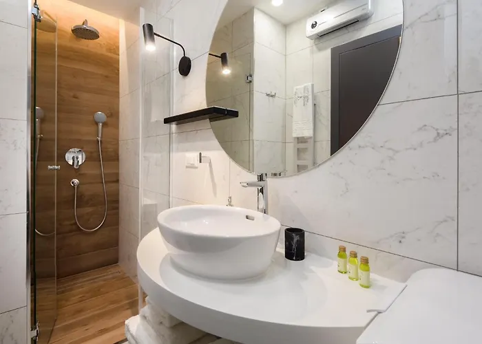 V Luxury Apartamento