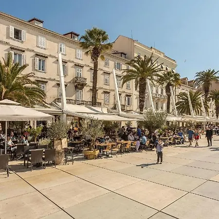 V Luxury Apartmán Split