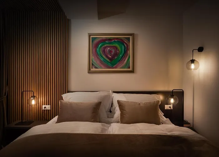 V Luxury * 斯普利特